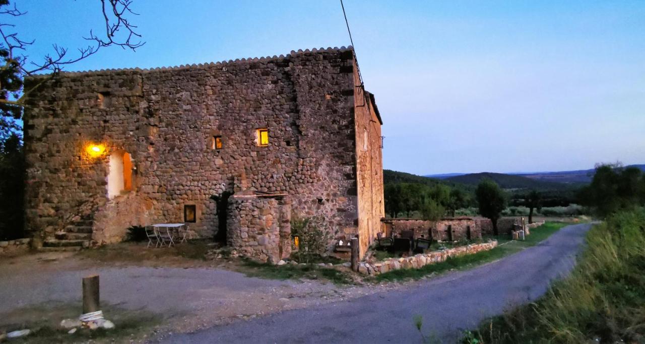 El Castell De Seguero Apartment Beuda Exterior foto
